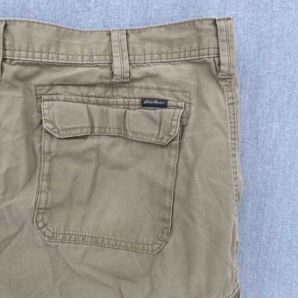 Eddie Bauer Cargo Shorts Mens 38 Khaki Tan Ripstop Hiking Utility Outdoor - Picture 6 of 6